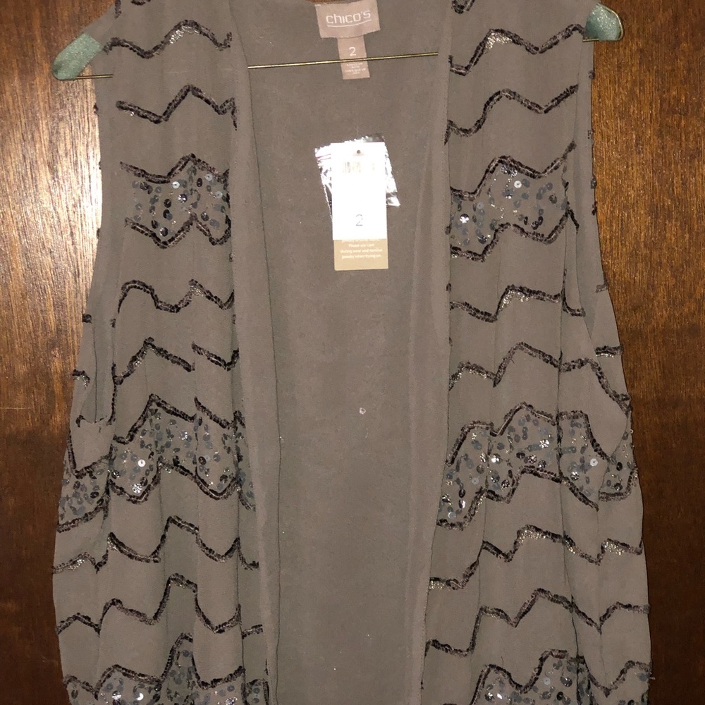 Chicos Womens Luna Vest size 2/Large sparkly elegant after five dressy